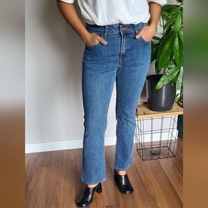 Sz 11 Vintage  Y2K red tab low rise bootcut flare Levi's medium wash denim jean